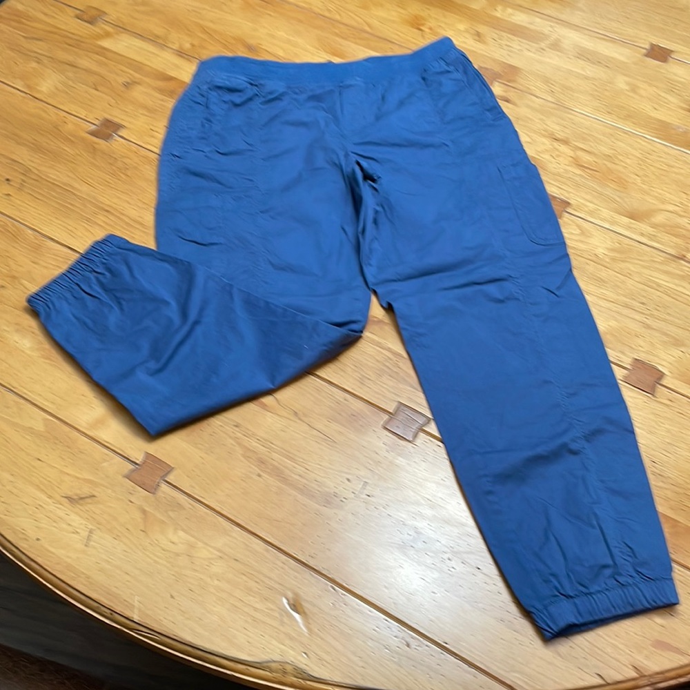 Eddie Bauer capri